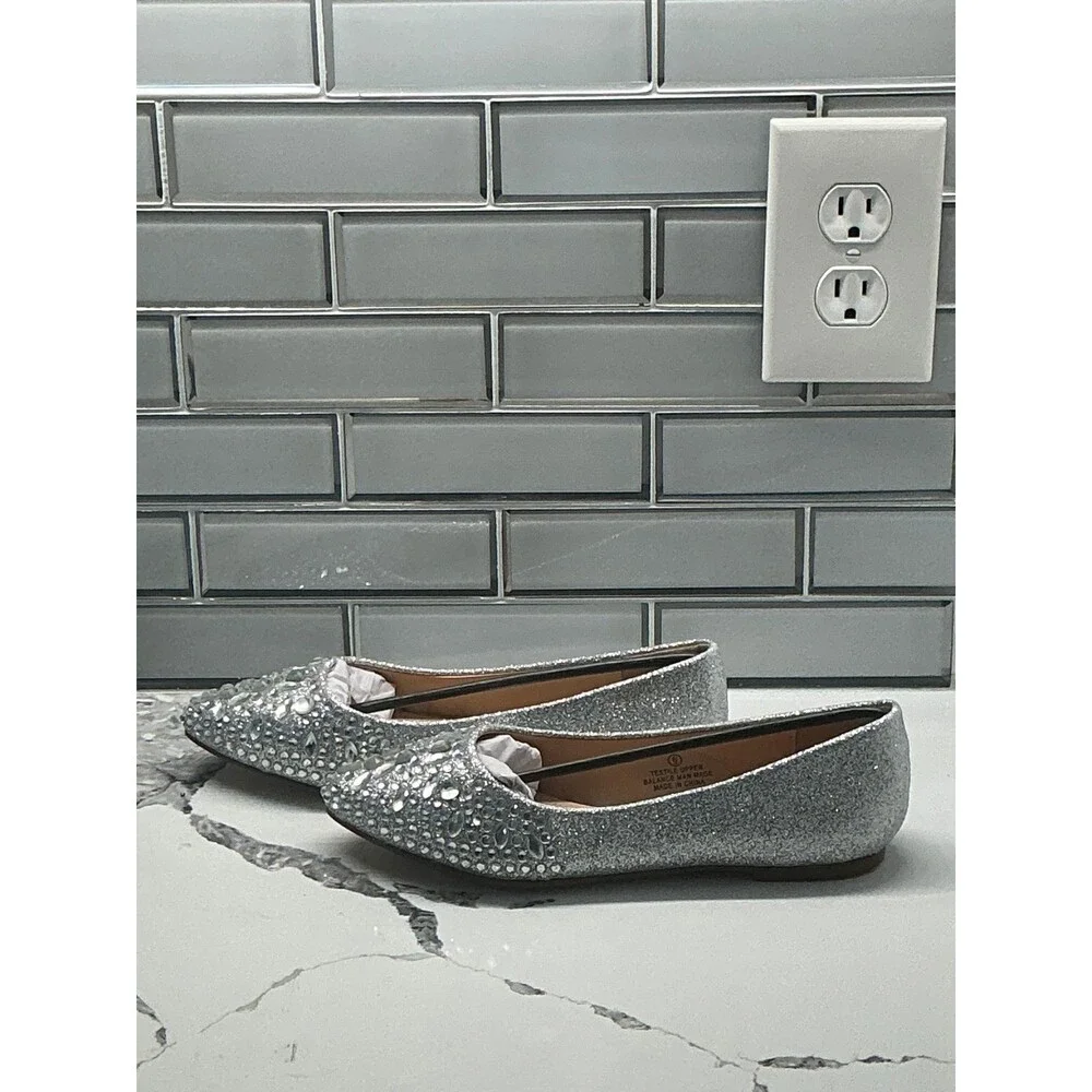 Lauren Lorraine Kelsey Silver Glitter Rhinestone Pointed Toe‎ Flats Shoes Size 9